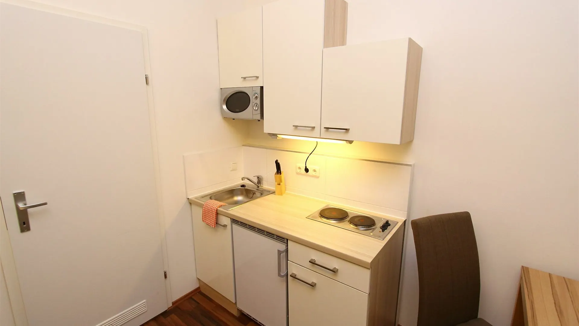 Checkvienna Apartment Friedrich Kaiser Gasse 0*,  Ausztria