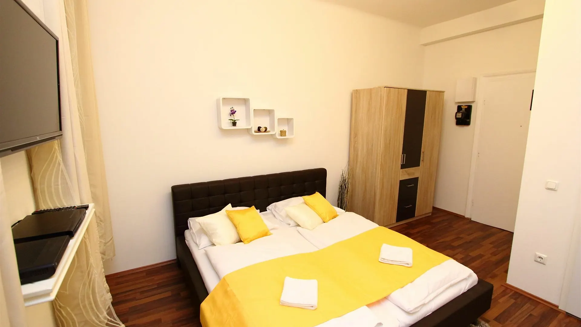 Checkvienna Apartment Friedrich Kaiser Gasse